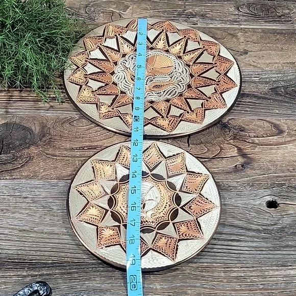 Vintage Turkish Etched Copper Plate Set - Picture 8 of 9